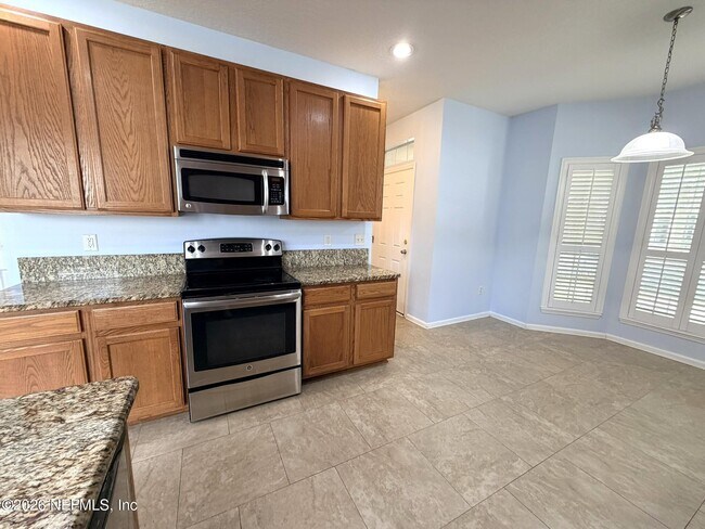Building Photo - 321 Pecan Grove Dr
