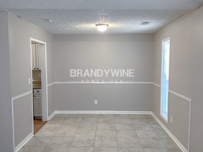 Building Photo - 5391 Hall Cir