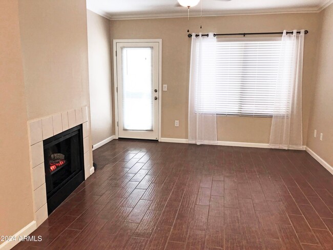 Building Photo - 7575 E Indian Bend Rd