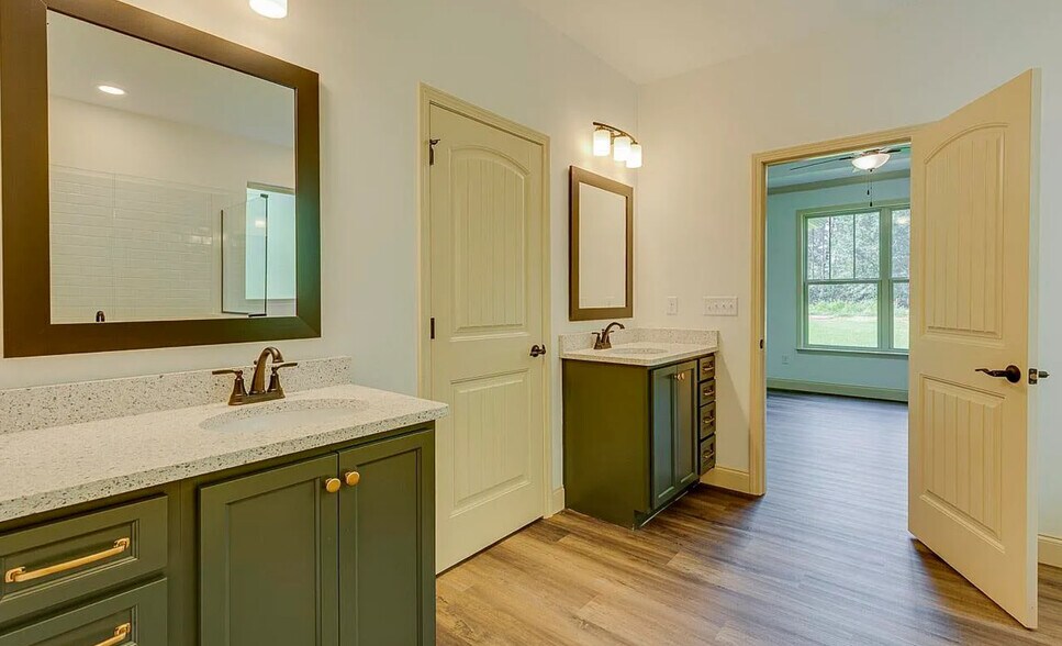 Building Photo - 399 Bowers Rd