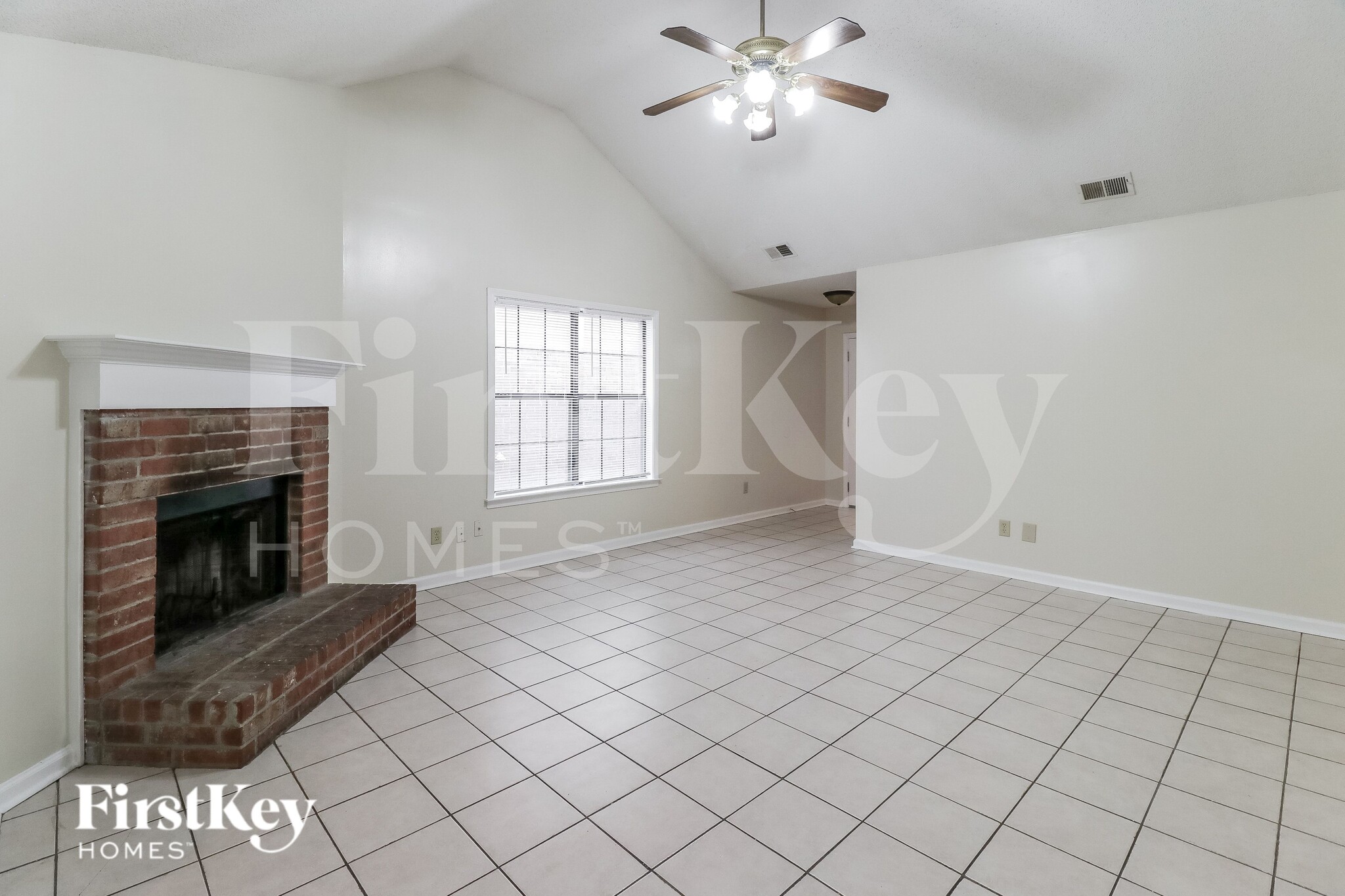 Building Photo - 4458 Shadow Creek St