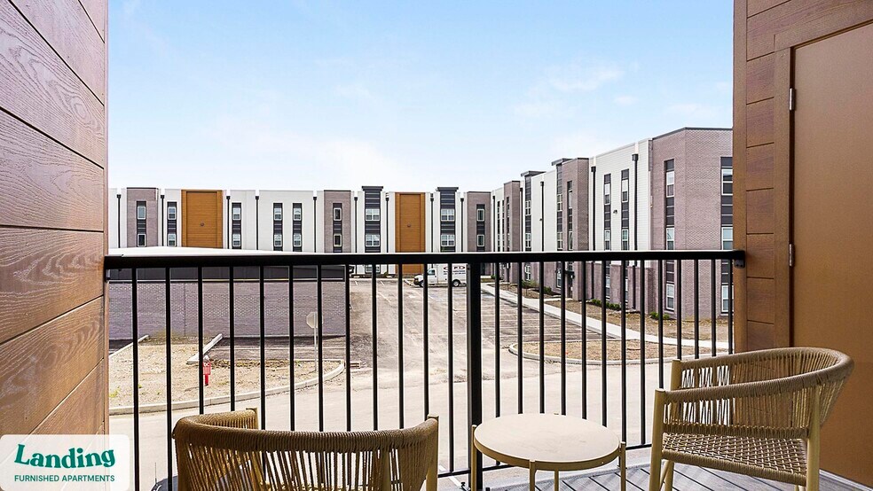 Building Photo - 9906 Runway Dr