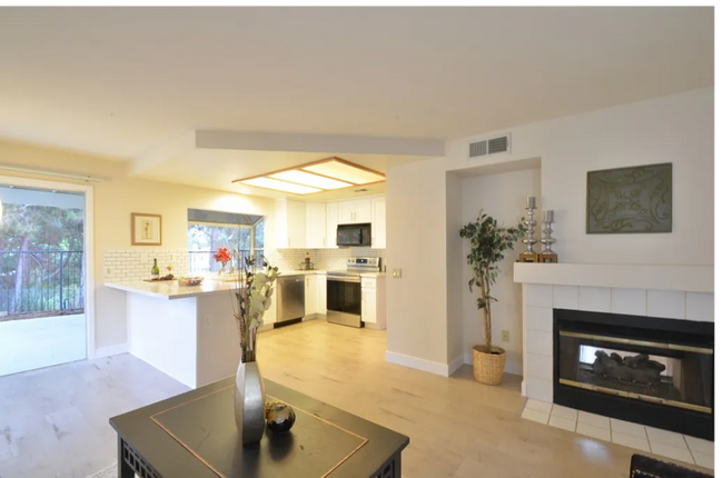 Building Photo - 4 Bedroom House in Penasquitos