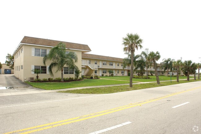 Primary Photo - 1400 S Broadway Lantana, FL 33462
