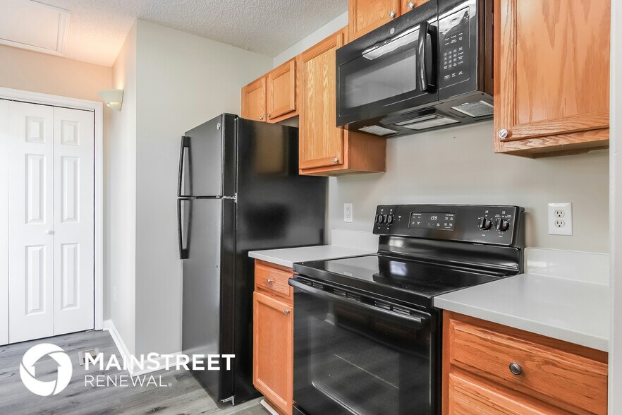 Building Photo - 1108 Woodbriar St