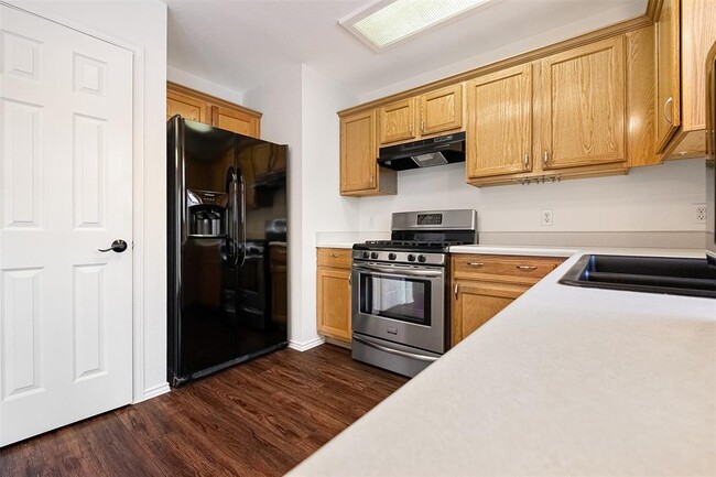 Building Photo - 1725 Zydeco Dr