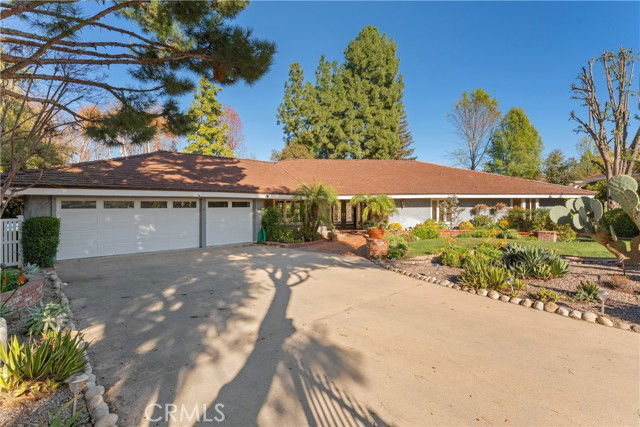 Building Photo - 19803 Linnet St