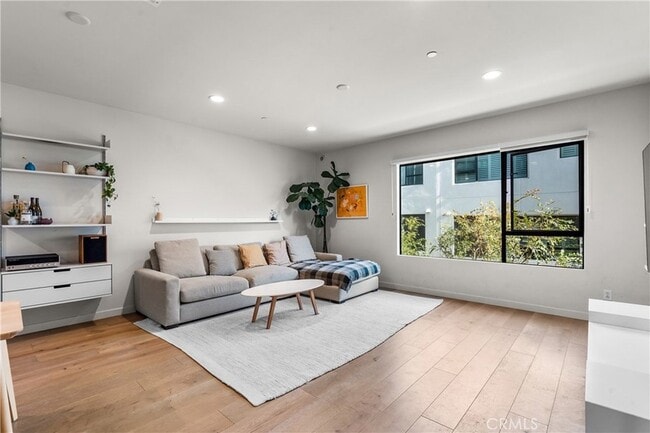 Building Photo - 4524 Ayla Ln