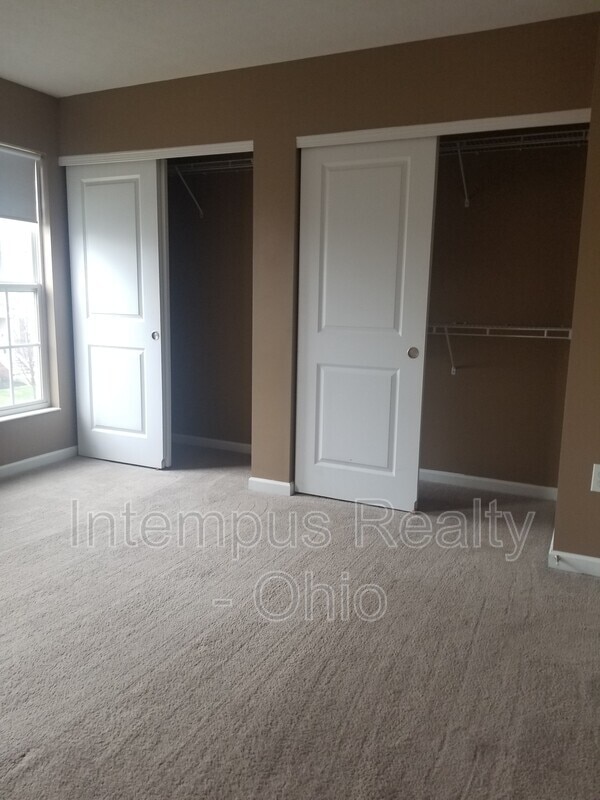 Building Photo - 3869 Dowitcher Ln