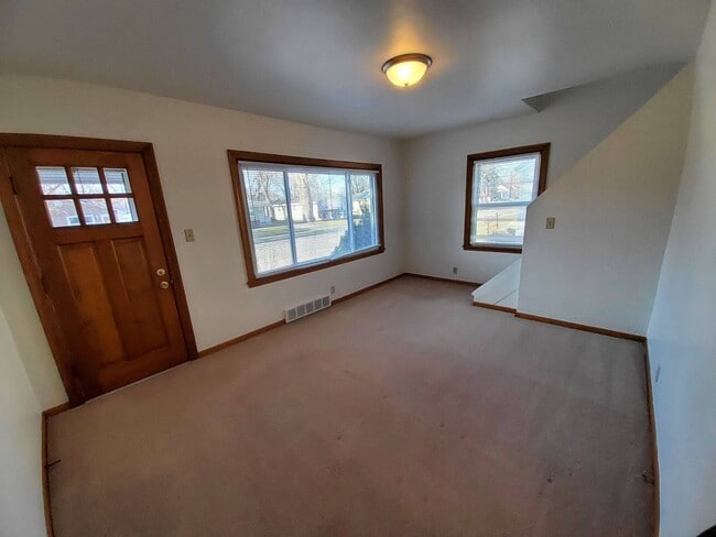 Building Photo - 1723 Harold St