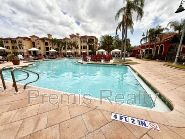 Building Photo - 2713 Via Murano
