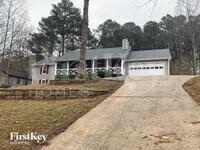 Building Photo - 767 Cedar Creek Way