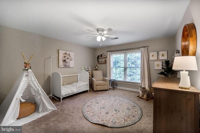 Building Photo - 6300 Berkshire Dr