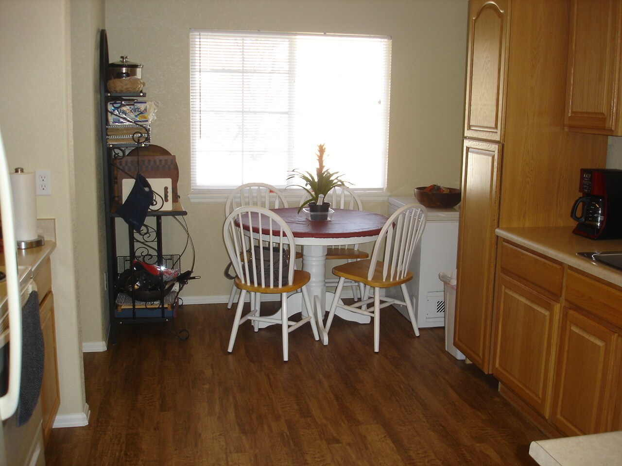 Building Photo - 5570 Vermillion Bluffs Dr