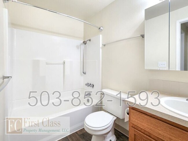 Building Photo - 10058 SW Garrett St