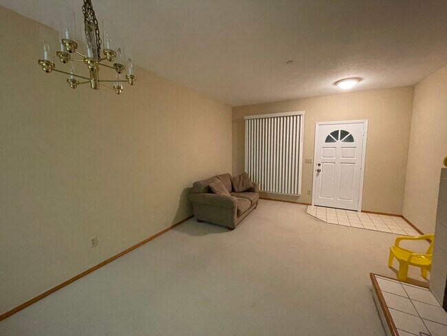 Living Room - 979 Belmont Ter