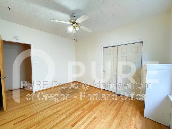 Building Photo - 1737 N Rosa Parks Way