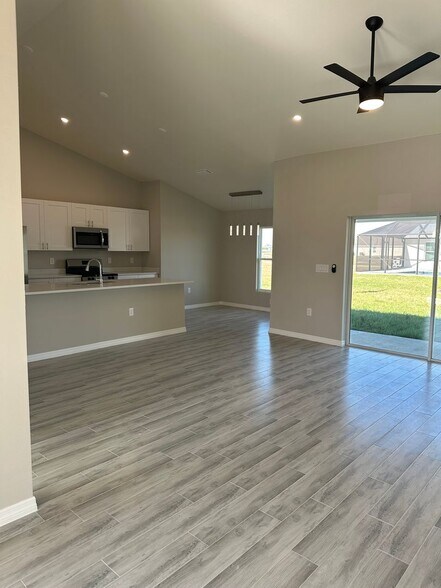 Building Photo - Beautiful 4/2 newer construction- coming soon