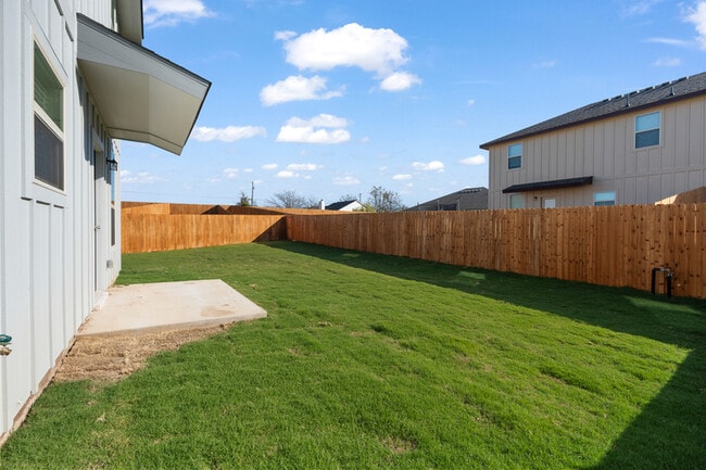 Building Photo - 106 Levi Ct