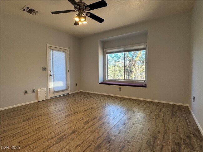 Building Photo - 1396 Couperin Dr