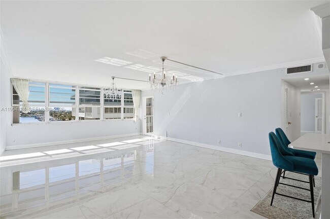 Building Photo - 1170 N Federal Hwy