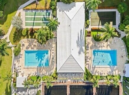 Building Photo - 3310 S Ocean Blvd