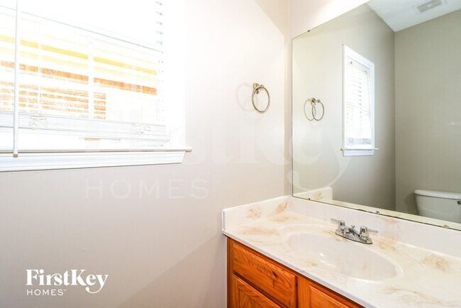 Building Photo - 9108 Cinderhill Cove W
