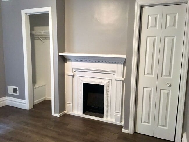 Building Photo - *** Mt. Washington * Renovated 4 Bedroom Home * Spacious & Stylish * One Block to Grandview * Pet...