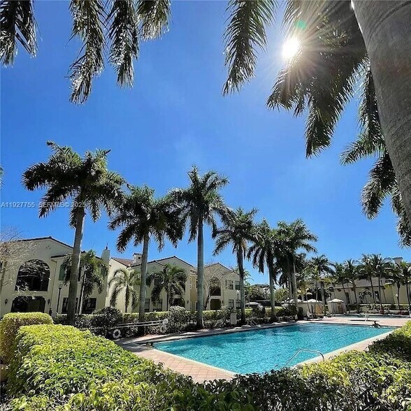 Building Photo - 2900 NW 125th Ave