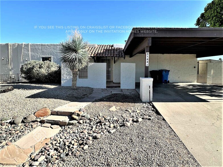 Primary Photo - 3143 W Sahuaro Dr