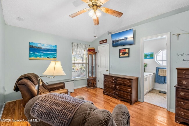 Building Photo - 249 East Dr
