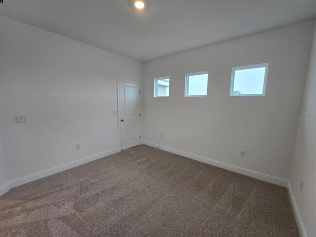 Building Photo - 2303 Juniper Berry Dr