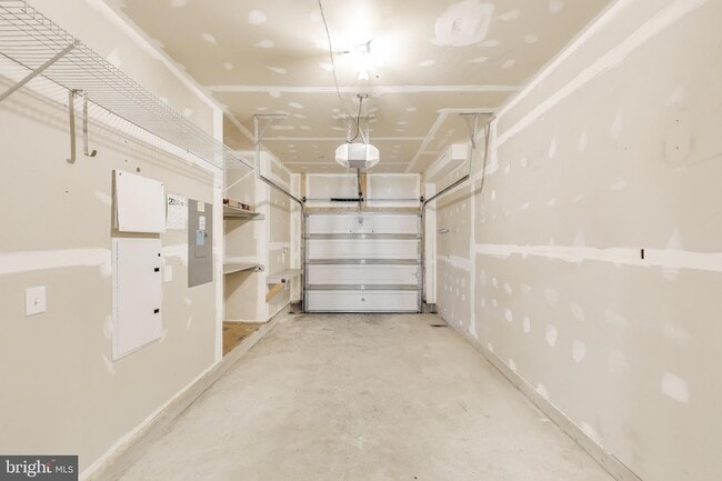 Building Photo - 645 Diamondback Dr