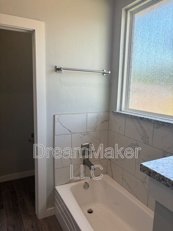 Building Photo - 5381 Red Maple Ave