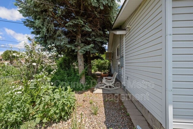 Building Photo - 9030 W 64th Pl