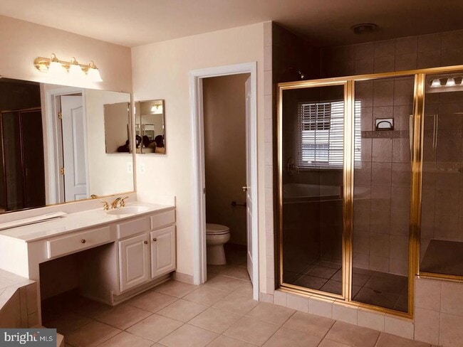 Building Photo - 8533 Gallahan Ct