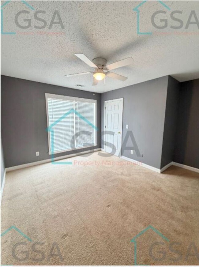 Building Photo - 225 Laurel Trace Cir