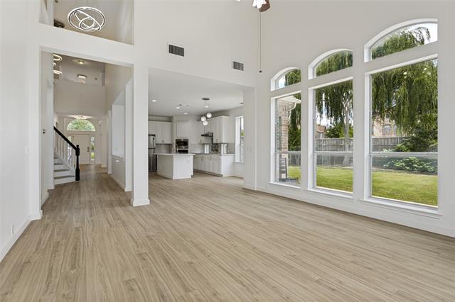 Building Photo - 11160 Silver Horn Dr