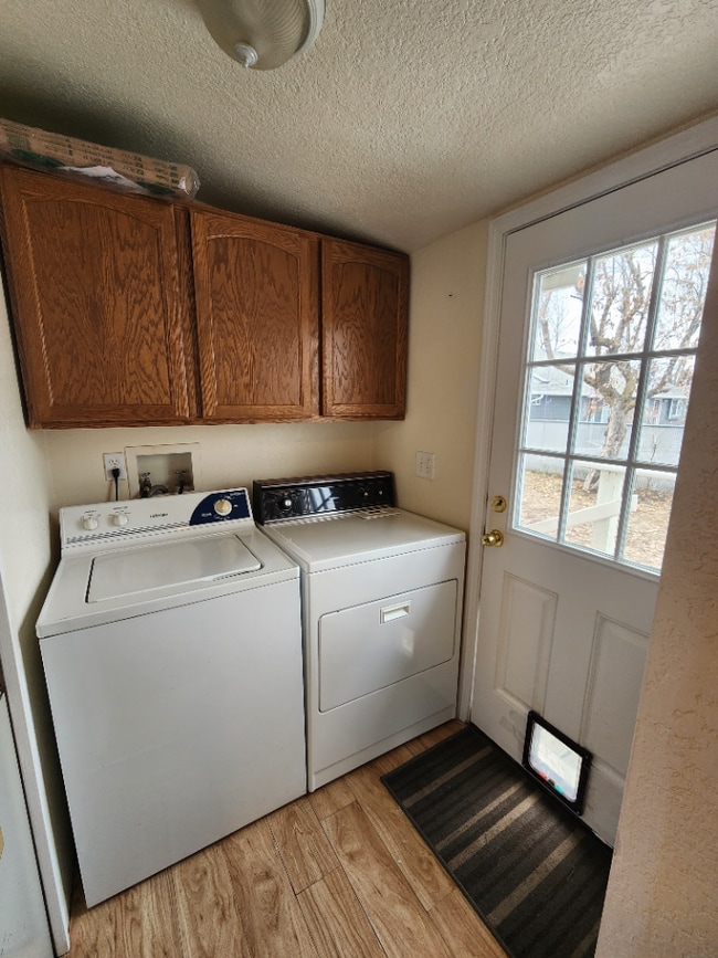 Building Photo - 3BR, 2BTH in Hayden