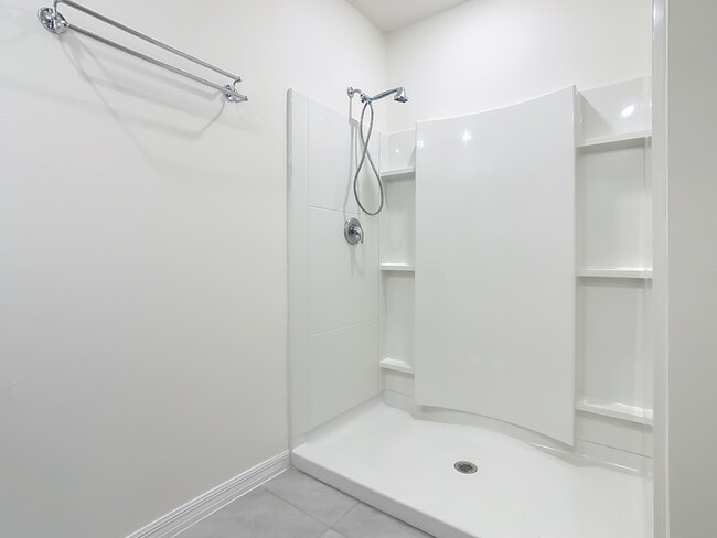 Building Photo - 3348 Perennial Ln