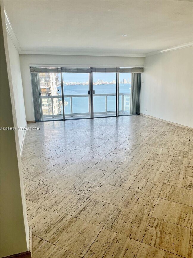 Building Photo - 2451 Brickell Ave