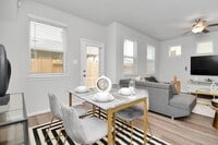 Building Photo - 1524 Parkland Oak Dr