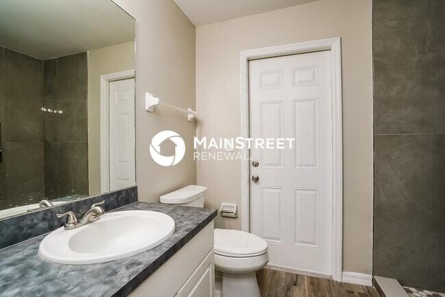 Building Photo - 3 Bedroom Pet-Friendly Home in Cape Coral, FL with Main Street Renewal