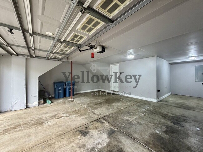 Building Photo - 3371 Kentshire Cir