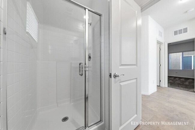 Building Photo - 4445 Bayley Skye Ave