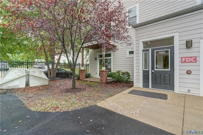 Building Photo - Luxury Downtown Condo with City Views | Newly Constructed | Utilities, Parking, Internet, Cable, ...