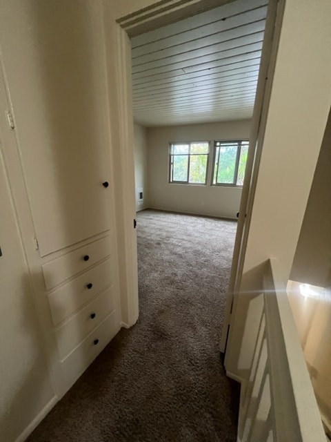 Built in linen at top of stairs - 777 Mill St