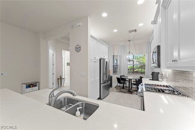 Building Photo - 16312 Molise Pl