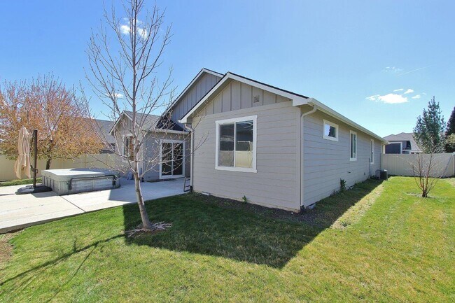 Building Photo - 11352 W Wild Aster St