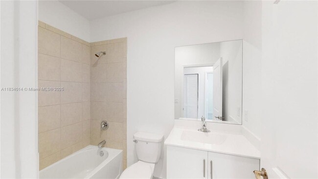 Building Photo - 11815 SW 246 Terrace